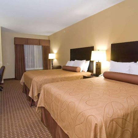 Best Western Bastrop Pines Inn Номер фото