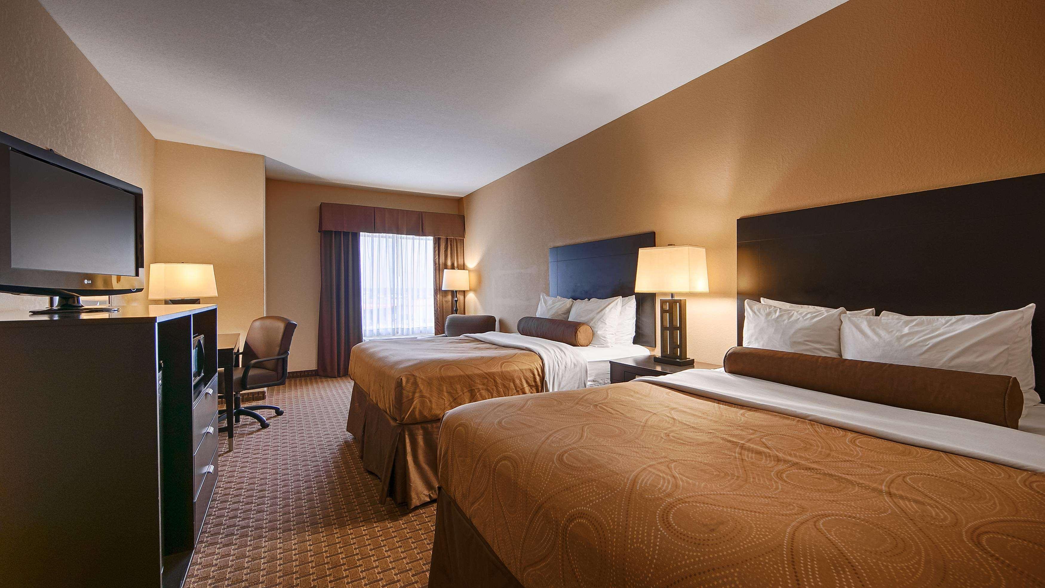 Best Western Bastrop Pines Inn Экстерьер фото