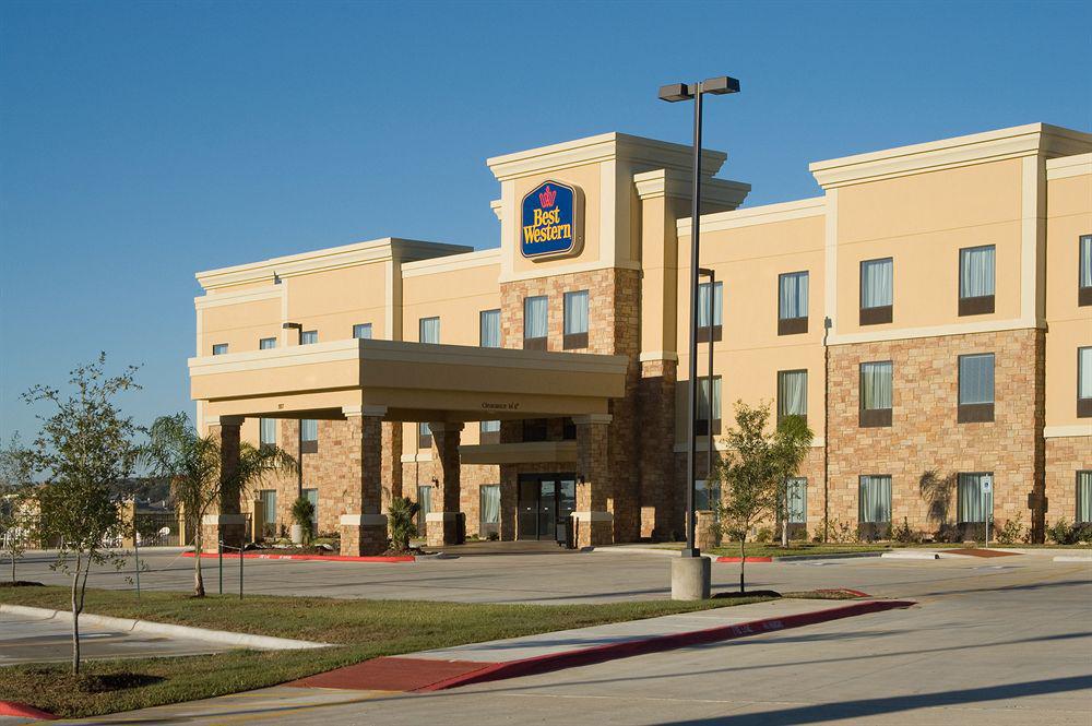 Best Western Bastrop Pines Inn Экстерьер фото
